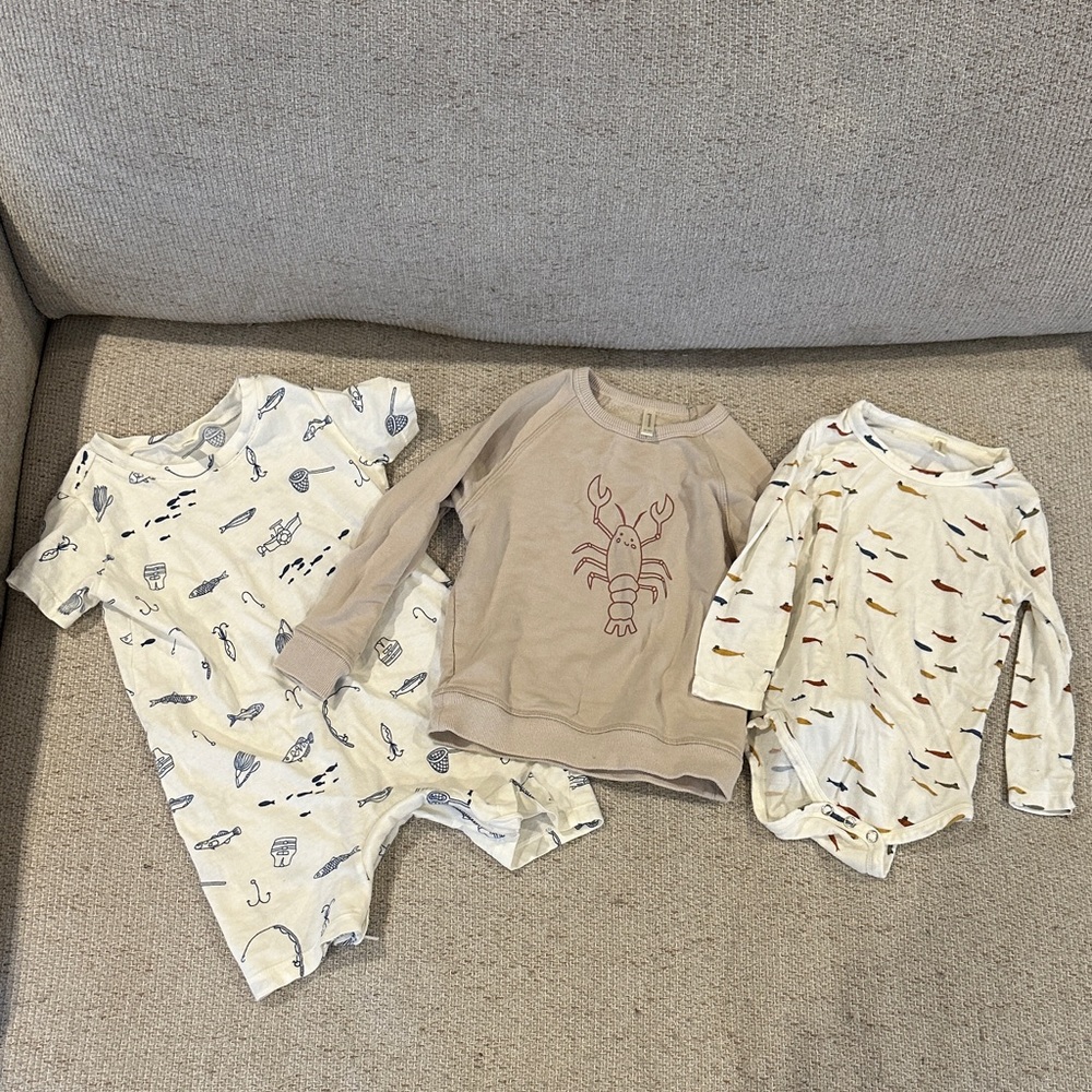 Gunamuna Clothes Bundle 12-18 months